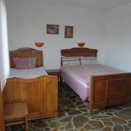 بيت ضيافة Diabora ارباناسي