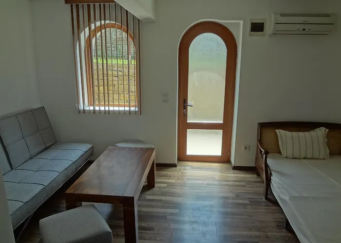 Gæstehus Diabora 4*